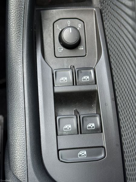 Immaculate Low Kms 221 Skoda Octavia! 390137696