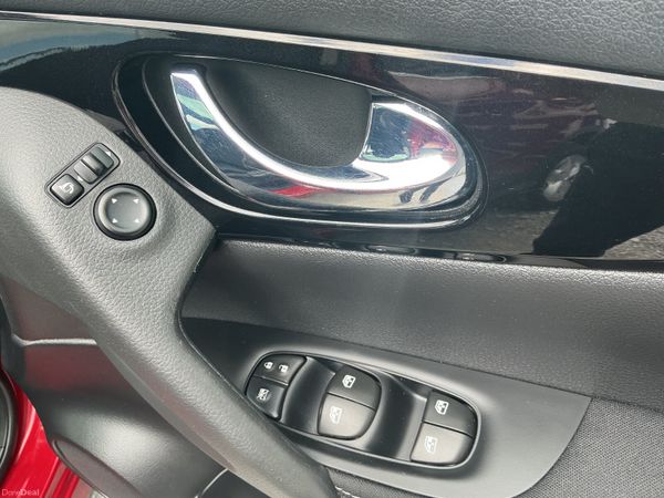 2018 AUTOMATIC NISSAN QASHQAI DIESEL LOW KMS 390242746