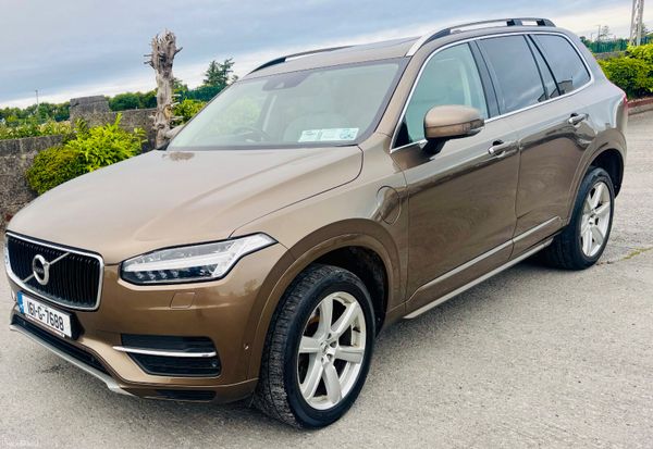 Volvo XC90 2016 MOMENTUM T 390246102