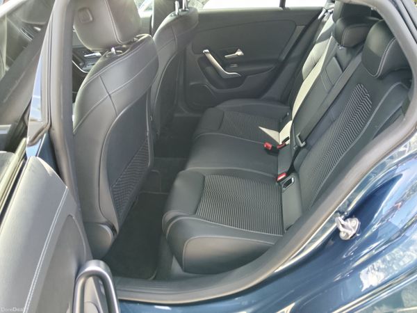 CLA200d Shooting Brake 390252520