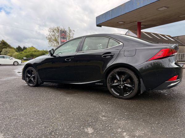 Lexus IS 300H (2018) 2.5L Petrol Hybrid 390253722