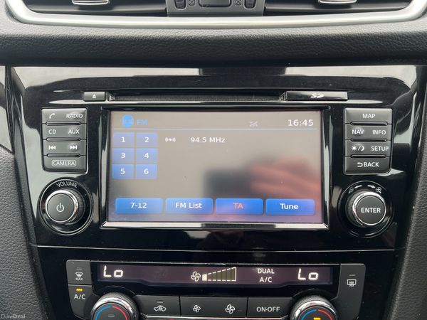 2017 (172) Nissan Qashqai N-Connecta 1.5 DCI 390268542