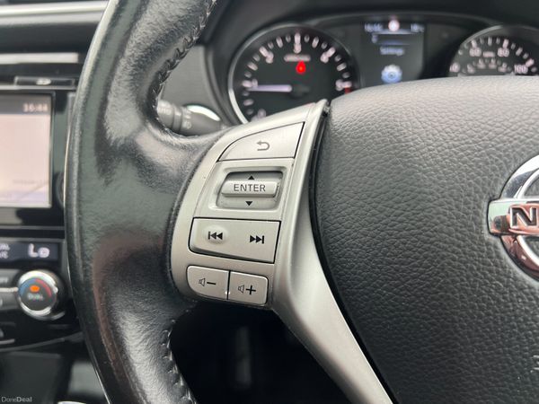 2017 (172) Nissan Qashqai N-Connecta 1.5 DCI 390268528