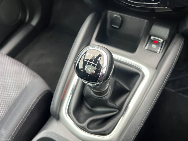 2017 (172) Nissan Qashqai N-Connecta 1.5 DCI 390268538
