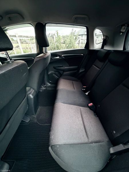 Honda Fit 2015 | 1.5 Hybrid | Automatic 390293470