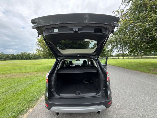 Ford Kuga 2019 TDCI 1.5 Titanium 390294360