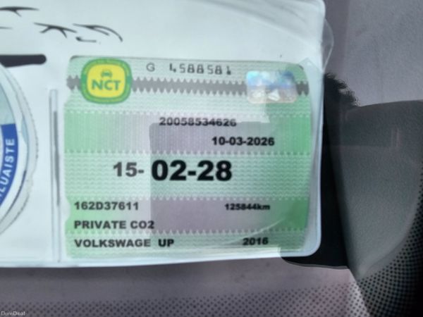 Volkswagen up! 2016 1.0l AUTO HIGH SPEC 390208500