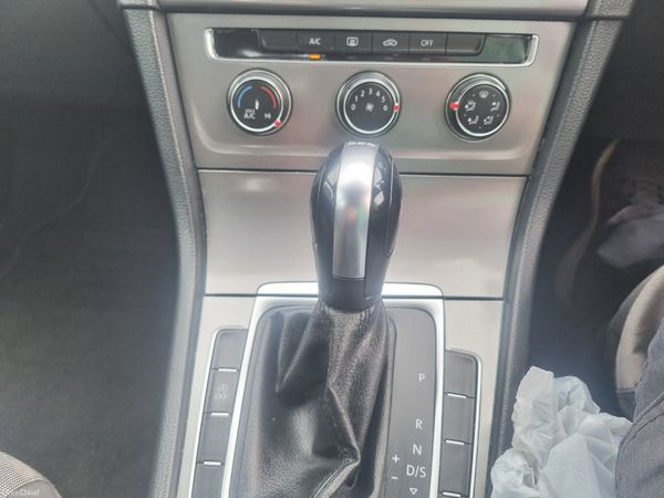 Volkswagen Golf 2013 390217428