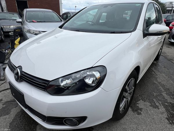 Volkswagen Golf Hatchback, Petrol, 2010, White