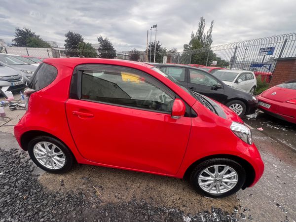 2015 Toyota iQ, 3 of 12