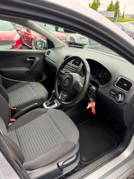 Volkswagen Polo 2013 Auto 1.2 390359792