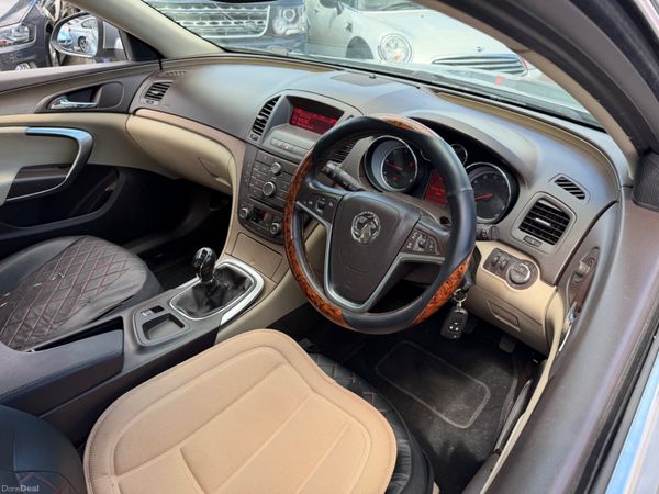 Vauxhall Insignia 2011 new nct €1990 390376620