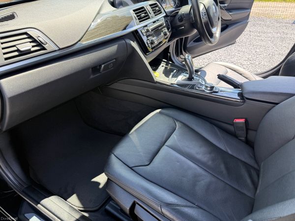 2017 BMW 3-Series Luxury Plug in Hybrid 390382746