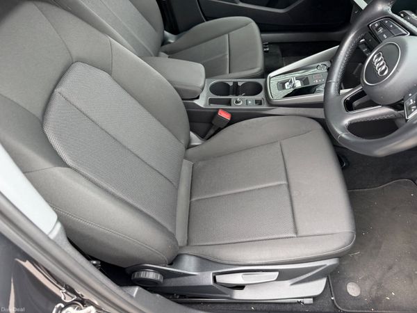 2020 (202) Audi A3 Technik 35 2.0 TDI - Automatic 390396042