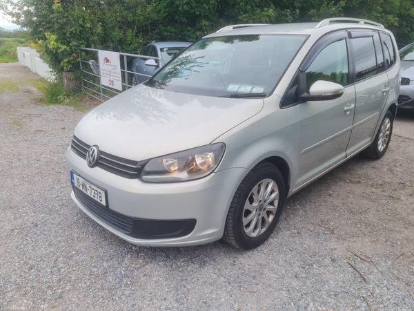2010 Volkswagen Touran 1.6tdi 7 seater 390302770