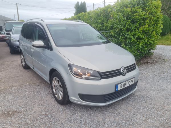 2010 Volkswagen Touran 1.6tdi 7 seater 390302782