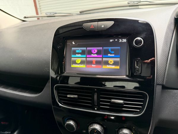 Renault Clio 2017    Great Spec ! 390303406