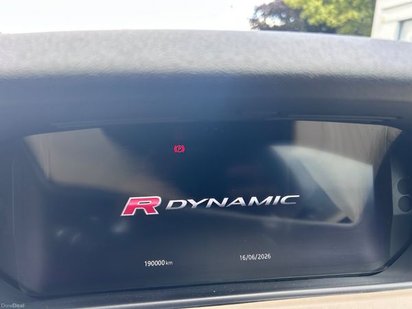 2018 RANGE ROVER VELAR 2.0d AUTO R DYNAMICS 390304076