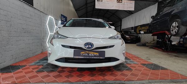 172- Toyota Prius 1.8 Petrol Hybrid 390442430