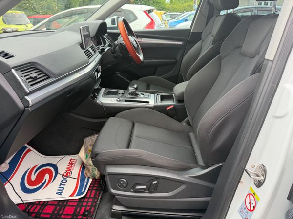 Audi Q5 2020 390448586