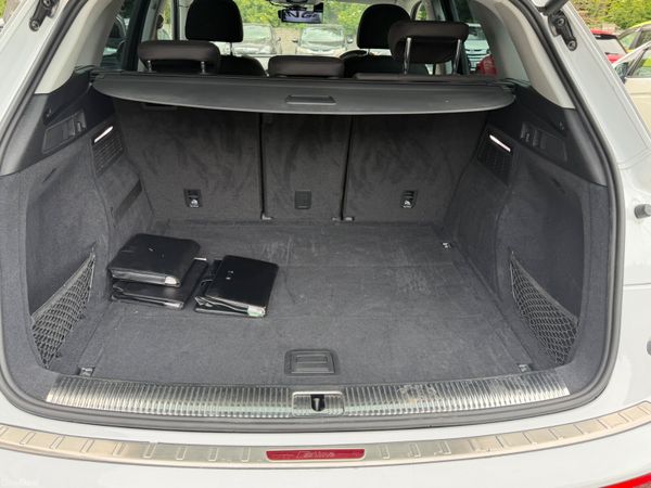 Audi Q5 2020 390448532