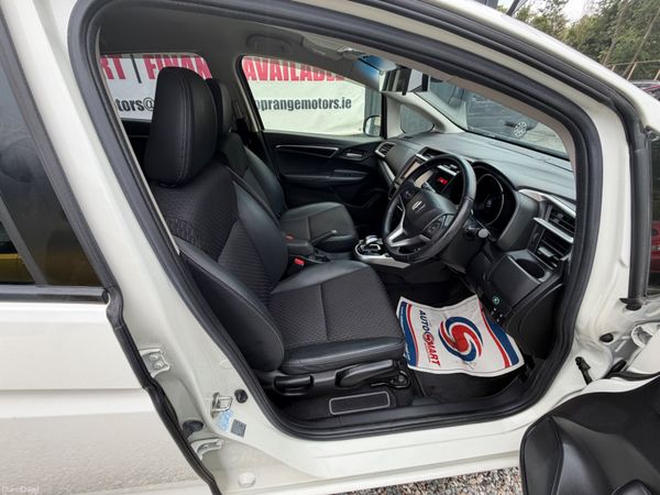 Honda Fit 2017 L package low Milage 390450898