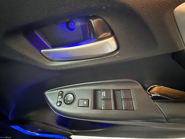 2016 Honda Fit 1.5 Hybrid Automatic,CarPlay 390452798