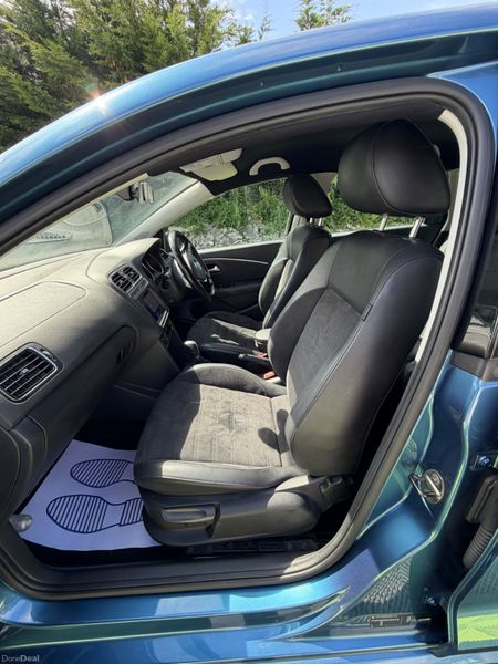 Volkswagen Polo 2016 Leather/Bluemotion Edition 390458180