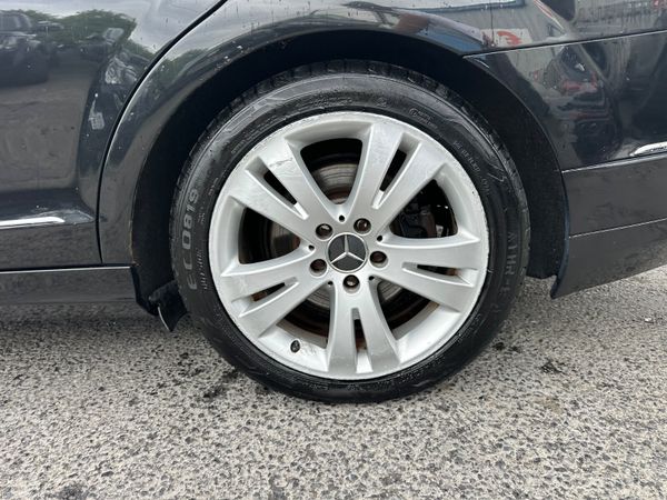 Mercedes-Benz C200 AUTO 1.8 Petrol NCT TAX 390480944