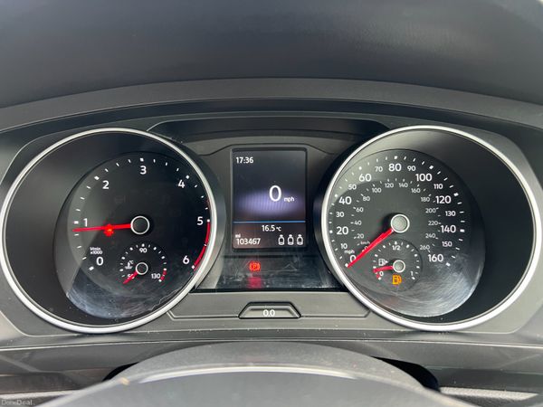 2017 (172) Volkswagen Tiguan SE 2.0 TDI BMT 390557972