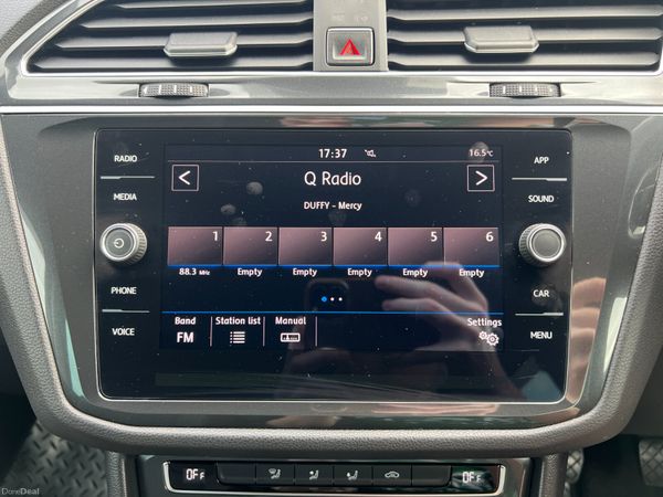 2017 (172) Volkswagen Tiguan SE 2.0 TDI BMT 390557980