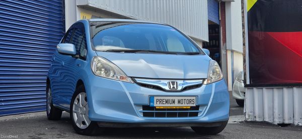 Honda Fit Hybrid 390558134
