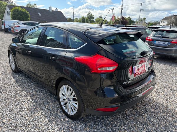 2016 Ford Focus Zetec 390531920