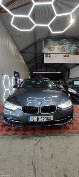 BMW 3-Series 2018 - 330e Sport 390539112