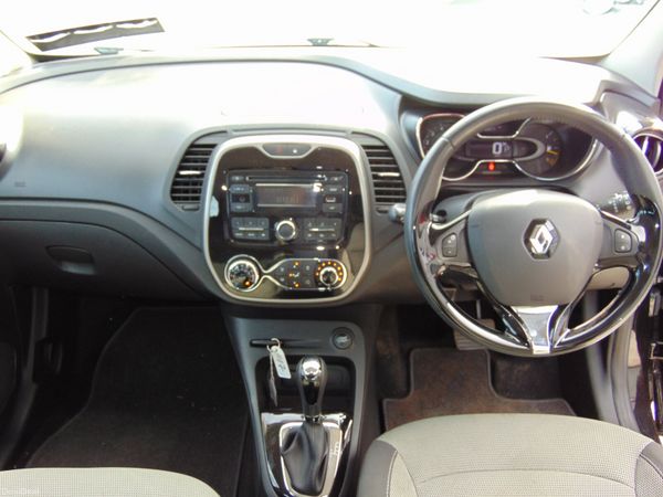 Renault Captur 2015 ,  LIFE 1.5 DCI 90 4DR AUTO 390644520