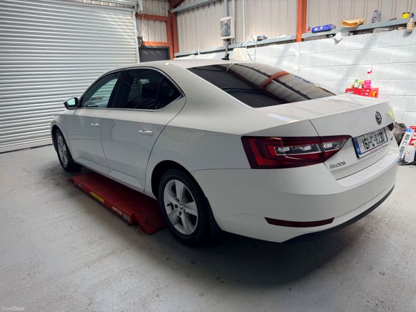 SKODA SUPERB. 1.4 TSI      AUTOMATIC! 390646428