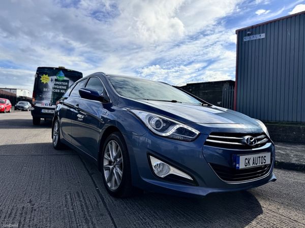 🔴 Hyundai i40 High Spec Estate 2015 390651298