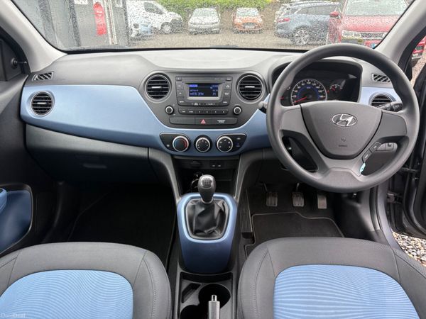 2019 Hyundai i10 390653606