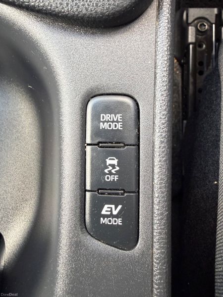 2020 Toyota Yaris 1.5 Hybrid Automatic,CarPlay 390694912