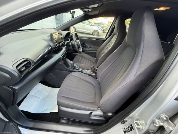 2020 Toyota Yaris 1.5 Hybrid Automatic,CarPlay 390694918