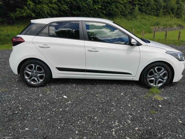 Stunning Hyundai i20 2020 from €49/week LOOK 390697254