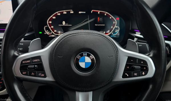 🔥2020 BMW 530e M-sport LCI Automatic Petrol plug 390625908