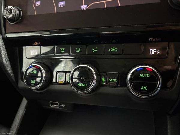2019 Skoda Octavia Style 1.0  TSi 115 Bhp 390631012