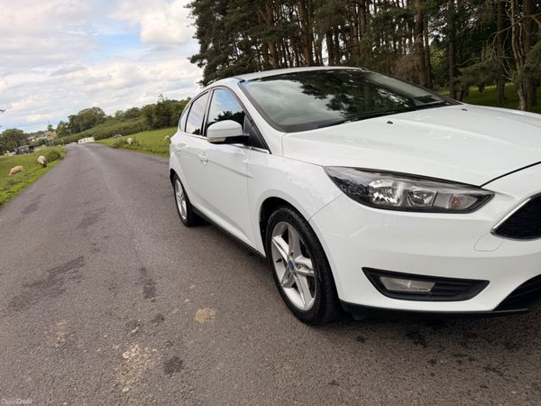 Ford Focus 2016 Diesel Hatchback 390633566