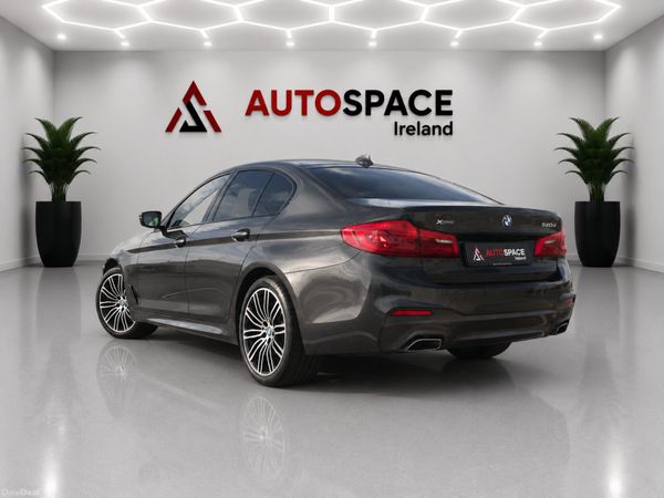 171 BMW 530 d X-DRIVE M-Sport 390748656