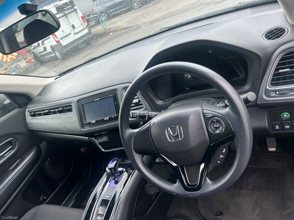 Honda Vezel 390785748