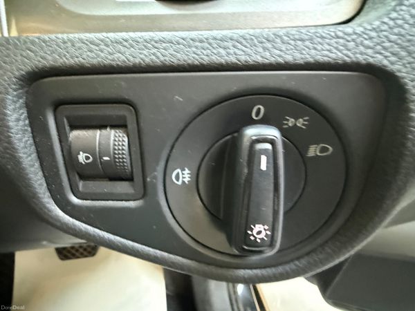 2015 Volkswagen Golf 1.2 Automatic,33K Miles 390703892