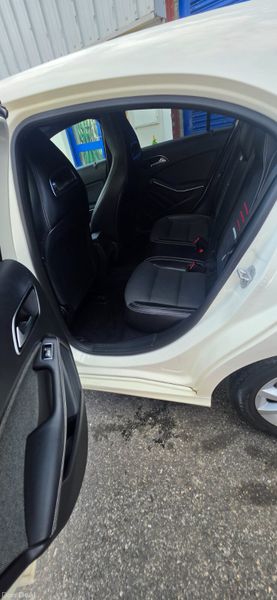 Mercedes-Benz A-Class 2017 390712748