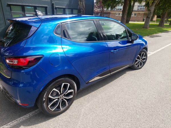 Renault Clio 2017 (Other Clio's in stock ) 390739652