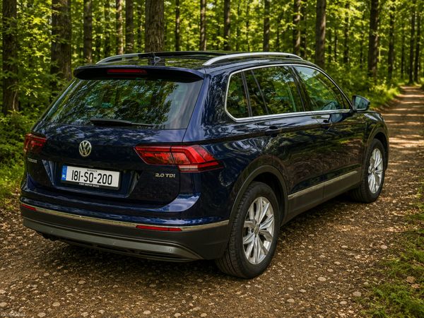 181 Volkswagen Tiguan 2.0TDI MANUAL - HIGHLINE - 390840870